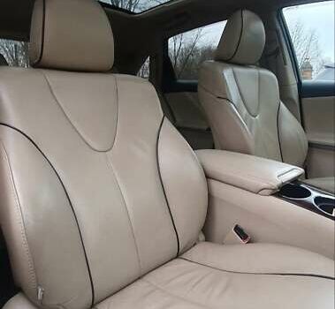 Білий Тойота Венза, об'ємом двигуна 2.7 л та пробігом 150 тис. км за 11000 $, фото 7 на Automoto.ua