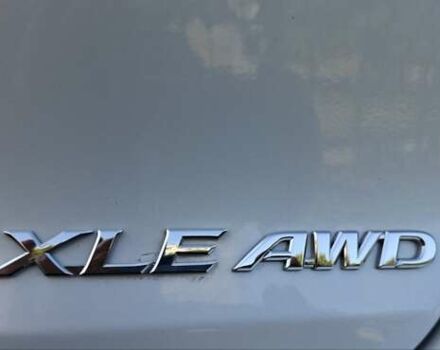 Белый Тойота Венза, объемом двигателя 2.7 л и пробегом 215 тыс. км за 13700 $, фото 22 на Automoto.ua