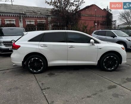 Білий Тойота Венза, об'ємом двигуна 2.7 л та пробігом 164 тис. км за 15690 $, фото 7 на Automoto.ua