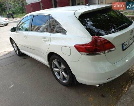 Белый Тойота Венза, объемом двигателя 3.5 л и пробегом 131 тыс. км за 15200 $, фото 4 на Automoto.ua