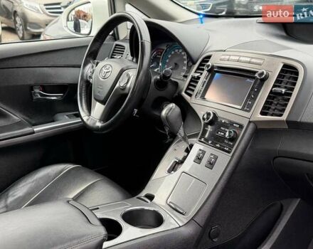 Белый Тойота Венза, объемом двигателя 2.67 л и пробегом 118 тыс. км за 17700 $, фото 25 на Automoto.ua