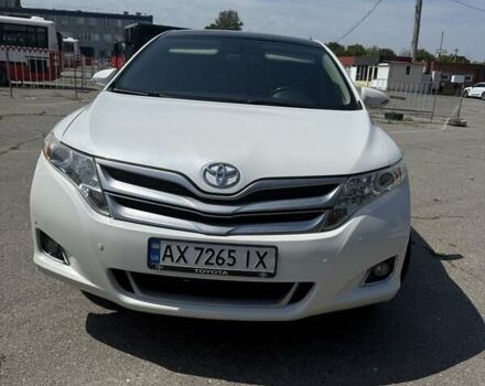 Белый Тойота Венза, объемом двигателя 2.7 л и пробегом 115 тыс. км за 15977 $, фото 1 на Automoto.ua