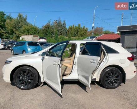 Белый Тойота Венза, объемом двигателя 2.7 л и пробегом 201 тыс. км за 14890 $, фото 16 на Automoto.ua