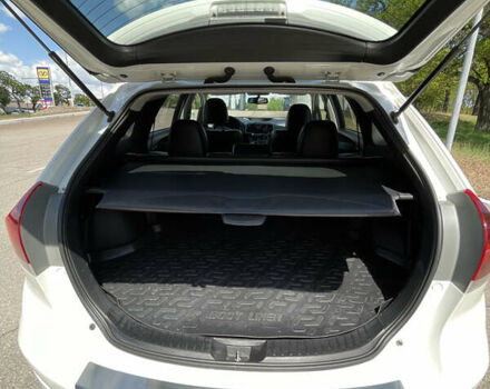 Белый Тойота Венза, объемом двигателя 2.7 л и пробегом 148 тыс. км за 17800 $, фото 12 на Automoto.ua