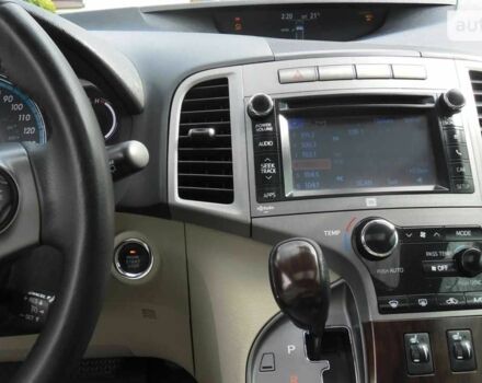 Белый Тойота Венза, объемом двигателя 2.7 л и пробегом 120 тыс. км за 15999 $, фото 10 на Automoto.ua