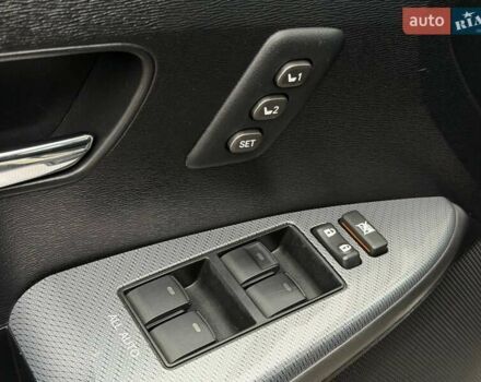 Белый Тойота Венза, объемом двигателя 2.67 л и пробегом 118 тыс. км за 17700 $, фото 33 на Automoto.ua