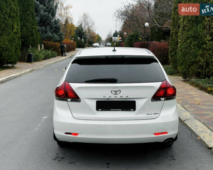 Білий Тойота Венза, об'ємом двигуна 2.7 л та пробігом 125 тис. км за 14700 $, фото 3 на Automoto.ua