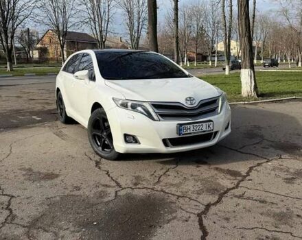 Белый Тойота Венза, объемом двигателя 2.7 л и пробегом 137 тыс. км за 17000 $, фото 2 на Automoto.ua