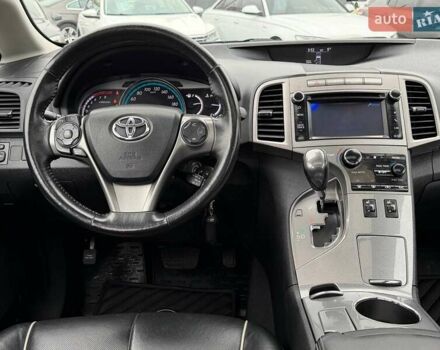 Белый Тойота Венза, объемом двигателя 2.67 л и пробегом 118 тыс. км за 17700 $, фото 17 на Automoto.ua