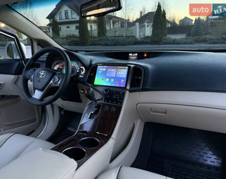 Белый Тойота Венза, объемом двигателя 2.7 л и пробегом 125 тыс. км за 14300 $, фото 8 на Automoto.ua