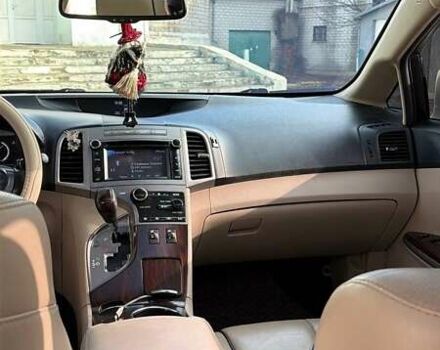 Белый Тойота Венза, объемом двигателя 2.7 л и пробегом 137 тыс. км за 17000 $, фото 4 на Automoto.ua