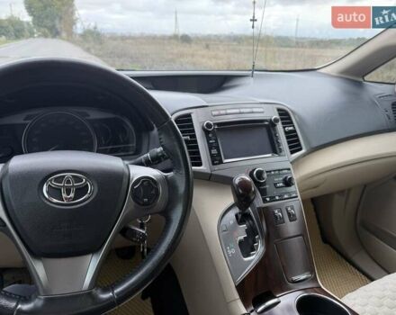 Белый Тойота Венза, объемом двигателя 2.67 л и пробегом 237 тыс. км за 18000 $, фото 13 на Automoto.ua