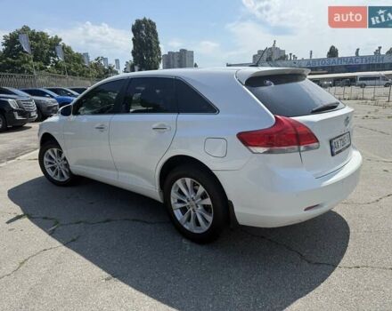 Белый Тойота Венза, объемом двигателя 2.7 л и пробегом 115 тыс. км за 15977 $, фото 3 на Automoto.ua