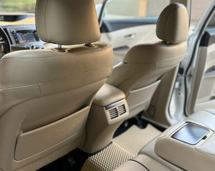 Білий Тойота Венза, об'ємом двигуна 2.7 л та пробігом 130 тис. км за 12500 $, фото 17 на Automoto.ua
