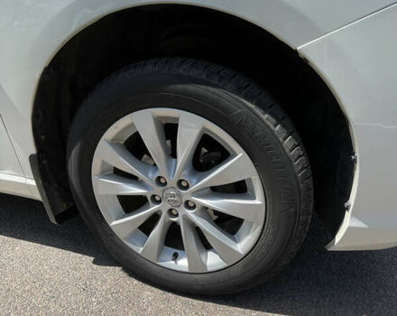 Белый Тойота Венза, объемом двигателя 2.7 л и пробегом 148 тыс. км за 17800 $, фото 14 на Automoto.ua