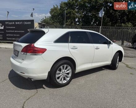 Белый Тойота Венза, объемом двигателя 2.7 л и пробегом 115 тыс. км за 15977 $, фото 4 на Automoto.ua