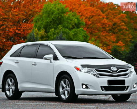 Белый Тойота Венза, объемом двигателя 2.7 л и пробегом 127 тыс. км за 15300 $, фото 2 на Automoto.ua