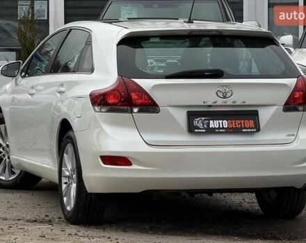 Белый Тойота Венза, объемом двигателя 2.67 л и пробегом 118 тыс. км за 17700 $, фото 4 на Automoto.ua