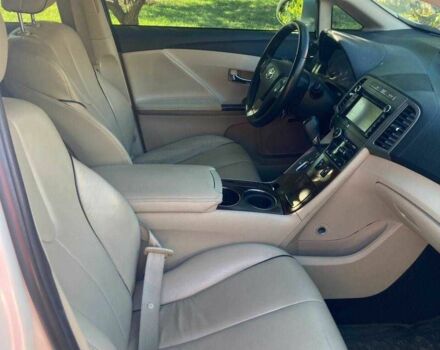 Белый Тойота Венза, объемом двигателя 2.7 л и пробегом 120 тыс. км за 15999 $, фото 5 на Automoto.ua