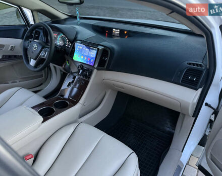 Белый Тойота Венза, объемом двигателя 2.7 л и пробегом 125 тыс. км за 14300 $, фото 9 на Automoto.ua