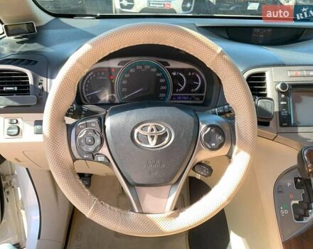 Белый Тойота Венза, объемом двигателя 2.7 л и пробегом 201 тыс. км за 14890 $, фото 31 на Automoto.ua