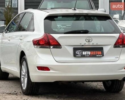 Белый Тойота Венза, объемом двигателя 2.67 л и пробегом 118 тыс. км за 17700 $, фото 3 на Automoto.ua