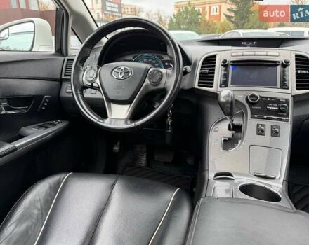 Белый Тойота Венза, объемом двигателя 2.67 л и пробегом 118 тыс. км за 17700 $, фото 18 на Automoto.ua