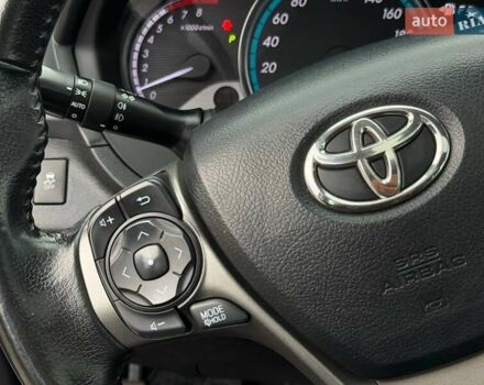 Белый Тойота Венза, объемом двигателя 2.67 л и пробегом 118 тыс. км за 17700 $, фото 31 на Automoto.ua