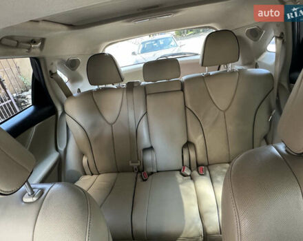 Белый Тойота Венза, объемом двигателя 3.5 л и пробегом 210 тыс. км за 19000 $, фото 9 на Automoto.ua