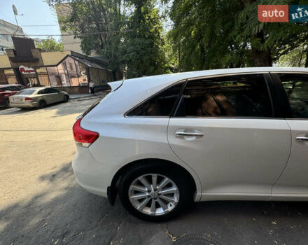 Белый Тойота Венза, объемом двигателя 3.5 л и пробегом 210 тыс. км за 19000 $, фото 3 на Automoto.ua