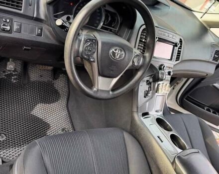Белый Тойота Венза, объемом двигателя 2.7 л и пробегом 83 тыс. км за 15000 $, фото 14 на Automoto.ua