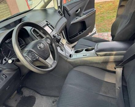 Белый Тойота Венза, объемом двигателя 2.7 л и пробегом 83 тыс. км за 15000 $, фото 12 на Automoto.ua