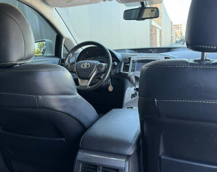 Белый Тойота Венза, объемом двигателя 2.7 л и пробегом 218 тыс. км за 17200 $, фото 21 на Automoto.ua