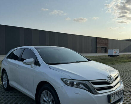 Белый Тойота Венза, объемом двигателя 2.7 л и пробегом 218 тыс. км за 17200 $, фото 11 на Automoto.ua