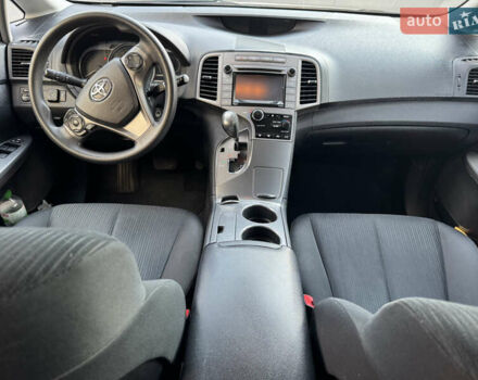 Белый Тойота Венза, объемом двигателя 2.7 л и пробегом 138 тыс. км за 15900 $, фото 10 на Automoto.ua