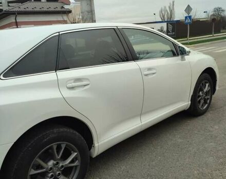 Білий Тойота Венза, об'ємом двигуна 2.7 л та пробігом 154 тис. км за 13300 $, фото 3 на Automoto.ua
