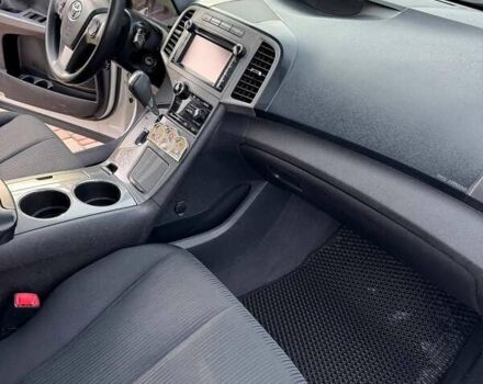 Белый Тойота Венза, объемом двигателя 2.7 л и пробегом 83 тыс. км за 15000 $, фото 11 на Automoto.ua