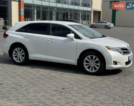 Белый Тойота Венза, объемом двигателя 2.7 л и пробегом 138 тыс. км за 15900 $, фото 6 на Automoto.ua