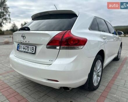Белый Тойота Венза, объемом двигателя 2.7 л и пробегом 151 тыс. км за 14900 $, фото 5 на Automoto.ua