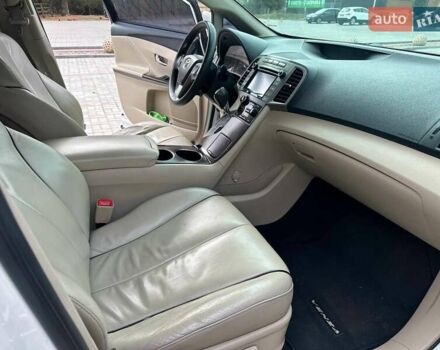 Белый Тойота Венза, объемом двигателя 2.7 л и пробегом 151 тыс. км за 14900 $, фото 22 на Automoto.ua