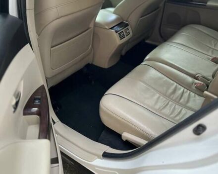 Белый Тойота Венза, объемом двигателя 2.67 л и пробегом 151 тыс. км за 13898 $, фото 5 на Automoto.ua
