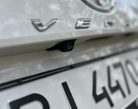 Белый Тойота Венза, объемом двигателя 2.67 л и пробегом 151 тыс. км за 13898 $, фото 8 на Automoto.ua