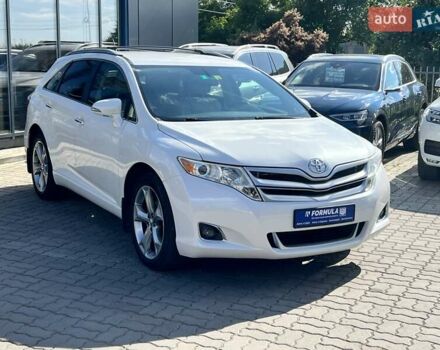 Белый Тойота Венза, объемом двигателя 3.46 л и пробегом 130 тыс. км за 18990 $, фото 2 на Automoto.ua
