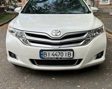 Белый Тойота Венза, объемом двигателя 2.67 л и пробегом 151 тыс. км за 14450 $, фото 1 на Automoto.ua