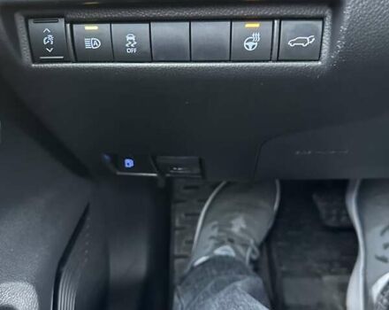 Белый Тойота Венза, объемом двигателя 2.49 л и пробегом 80 тыс. км за 31500 $, фото 7 на Automoto.ua