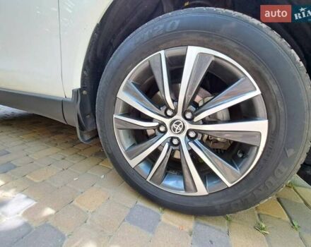 Білий Тойота Венза, об'ємом двигуна 2.49 л та пробігом 49 тис. км за 27500 $, фото 13 на Automoto.ua