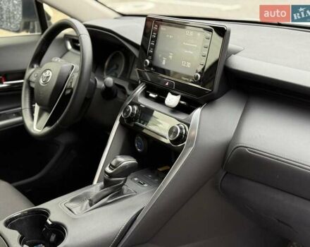 Белый Тойота Венза, объемом двигателя 2.49 л и пробегом 202 тыс. км за 26799 $, фото 9 на Automoto.ua