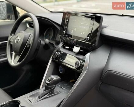 Белый Тойота Венза, объемом двигателя 2.49 л и пробегом 202 тыс. км за 26799 $, фото 10 на Automoto.ua