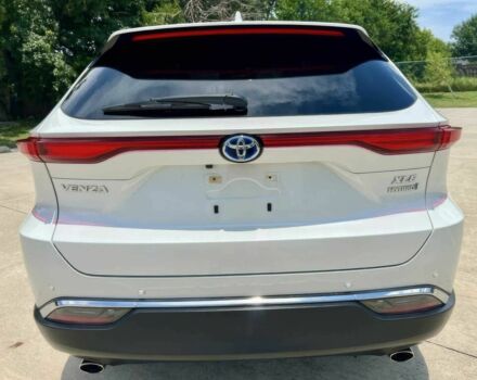 Белый Тойота Венза, объемом двигателя 2 л и пробегом 17 тыс. км за 15500 $, фото 4 на Automoto.ua