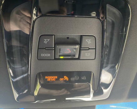 Белый Тойота Венза, объемом двигателя 2.49 л и пробегом 69 тыс. км за 34500 $, фото 17 на Automoto.ua